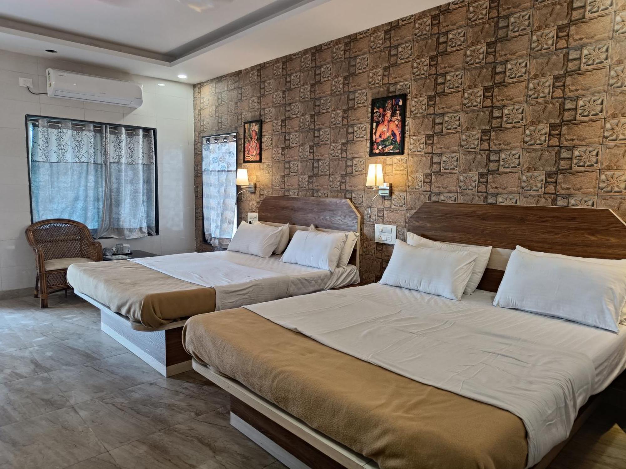 Ellora Heritage Resort Bagian luar foto