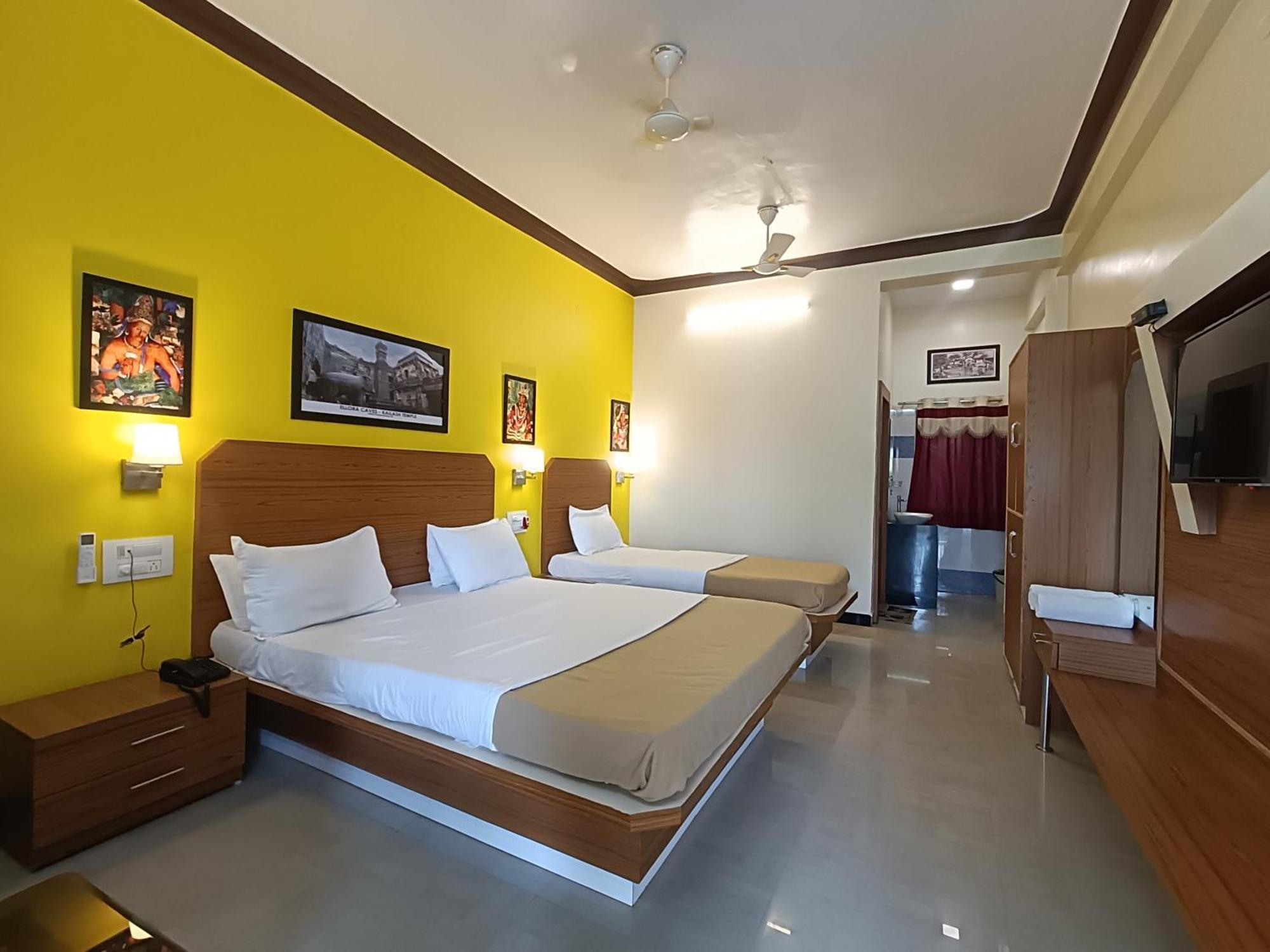 Ellora Heritage Resort Bagian luar foto